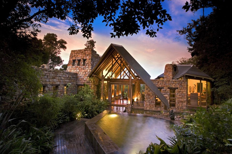 Zuid Afrika Plettenberg Bay Tsala Treetop Lodge  Exterior Entree WE.jpg - Jambo Safari Club