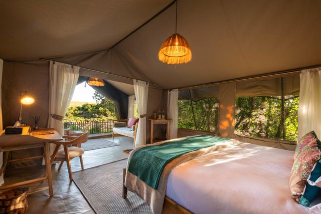 Kenia Masai Mara Rekero Camp tent interior WE.jpg - Jambo Safari Club