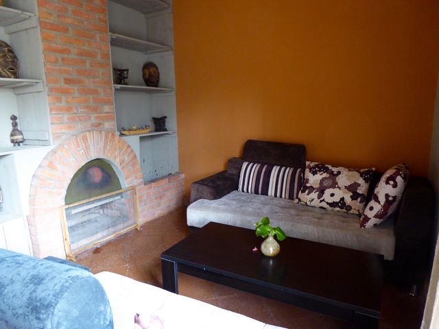 Rwanda Nyungwe Forest Top View Hill Hotel kamer interieur KS 2.jpg - Jambo Safari Club