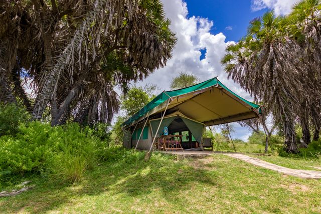 Lake Manze Tented Camp