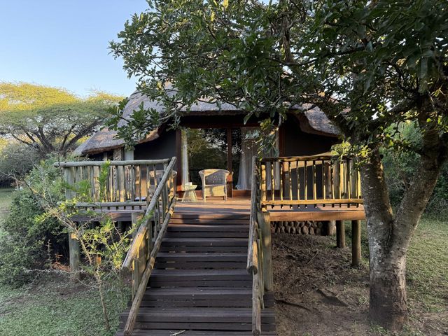 Rhino River Lodge