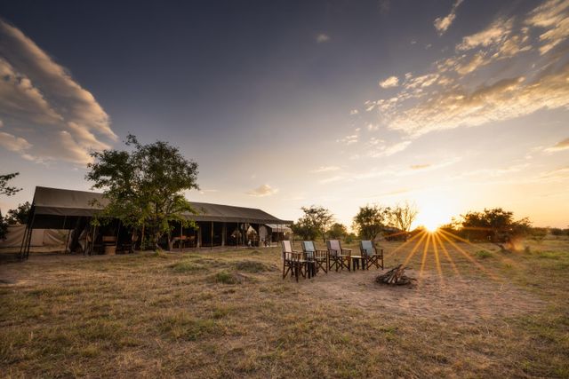 Nyumbu Luxury Migration Camp - Mobiel tented camp