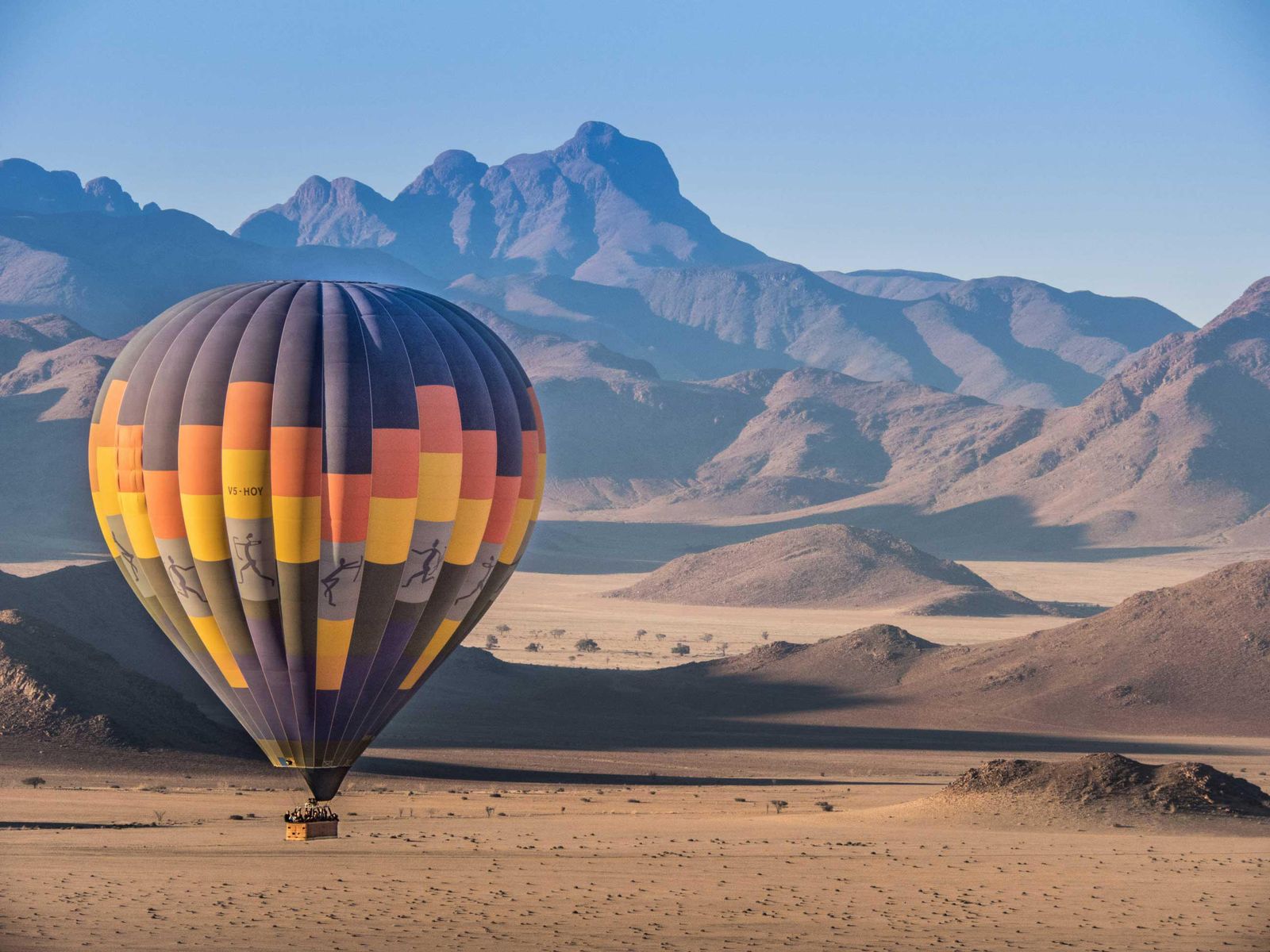 Namibie Sossusvlei Le Mirage Resort Activiteit Ballonvaart WE 1.jpg - Jambo Safari Club