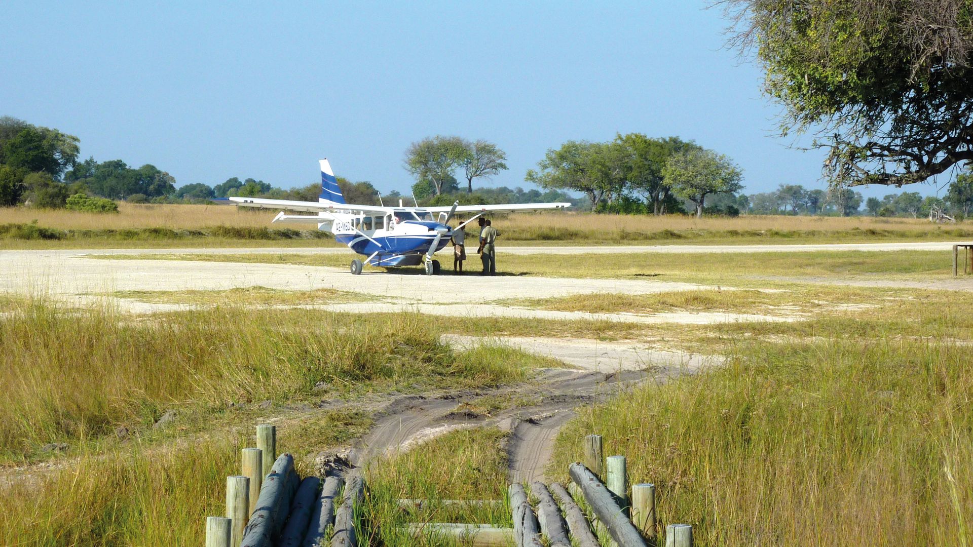 Fly In Safari in Afriak - Jambo Safari Club.JPG