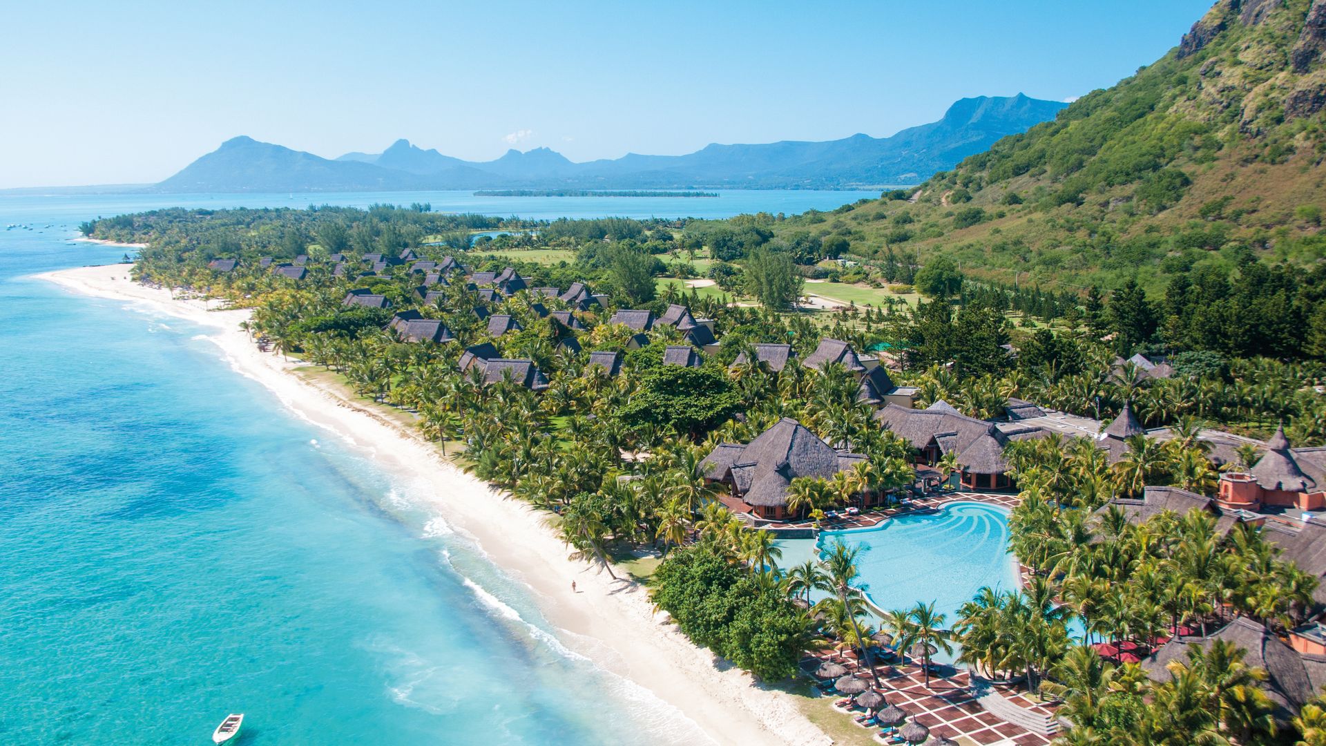 Mauritius Le Morne Peninsula Dinarobin Beachcomber Aerial BCR.jpg - Jambo Safari Club