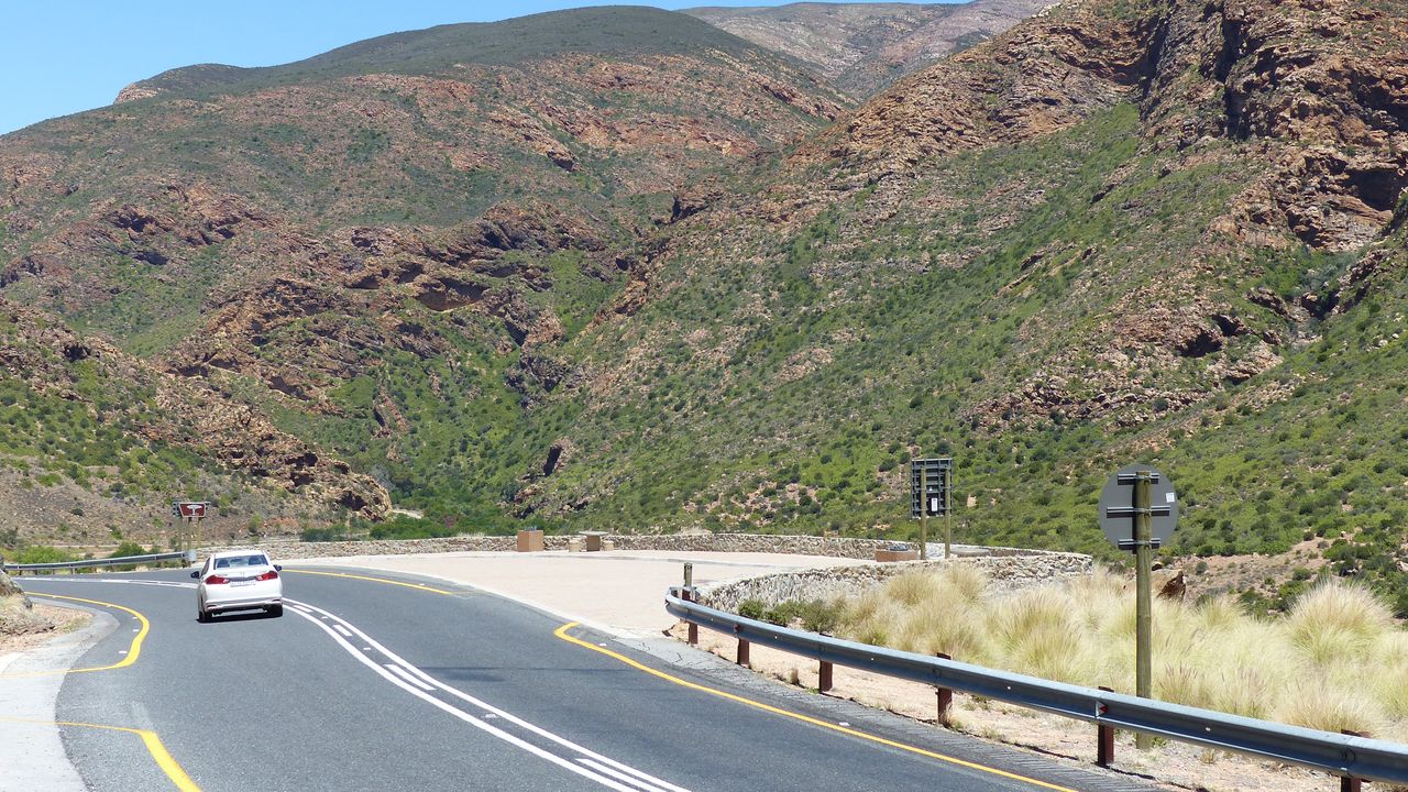 Zuid Afrika Landschap Route 62 MT 3.JPG - Jambo Safari Club