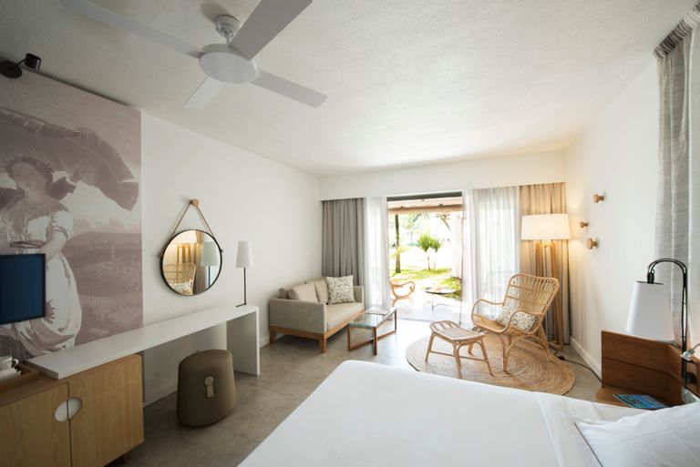 Mauritius Grand Gaube Paul et Virginie Interior Privilege Kamer VR 2.jpg - Jambo Safari Club