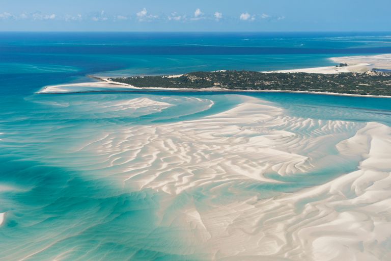 Mozambique Landschap Vilanculos Zee Strand 1040847316 SH.jpg - Jambo Safari Club