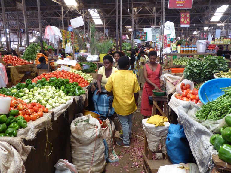 Rwanda Streetlife Kigali markt KS 3.jpg - Jambo Safari Club