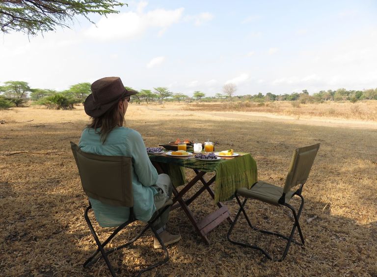 Tanzania Selous Siwandu bush breakfast MC 1.JPG - Jambo Safari Club