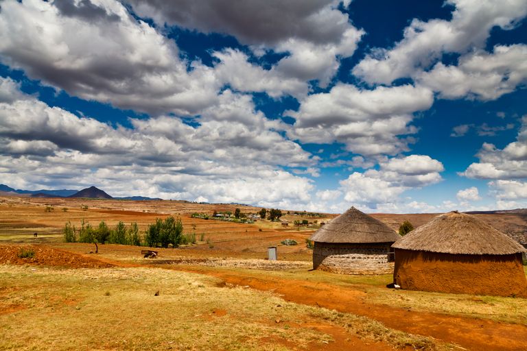 Zuid Afrika Landschap KZN Zuludorp SH 100065485.jpg - Jambo Safari Club